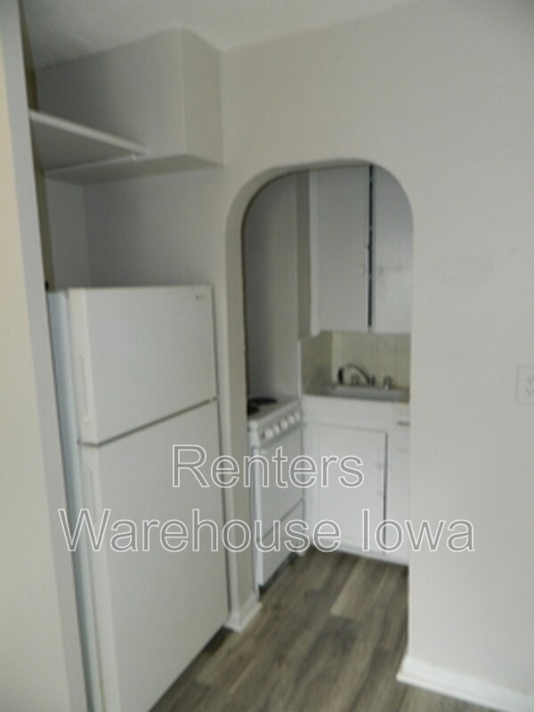 Foto del edificio - 2826 Oxford St