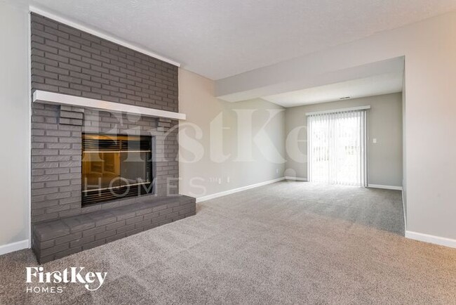 Foto del edificio - 4407 Robertson Blvd