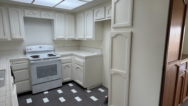 Foto del edificio - 2805 E 3rd St