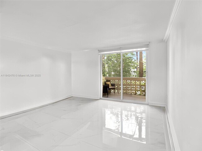 Foto del edificio - 2501 S Ocean Dr