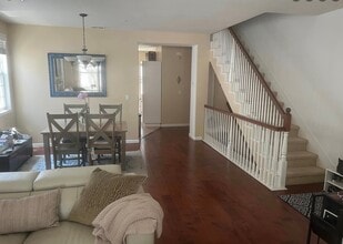 Building Photo - 3613 Whitworth Dr