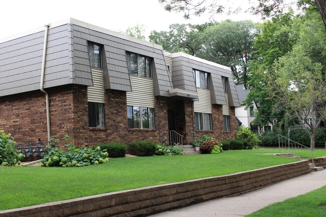 Building Photo - Otis Apartments