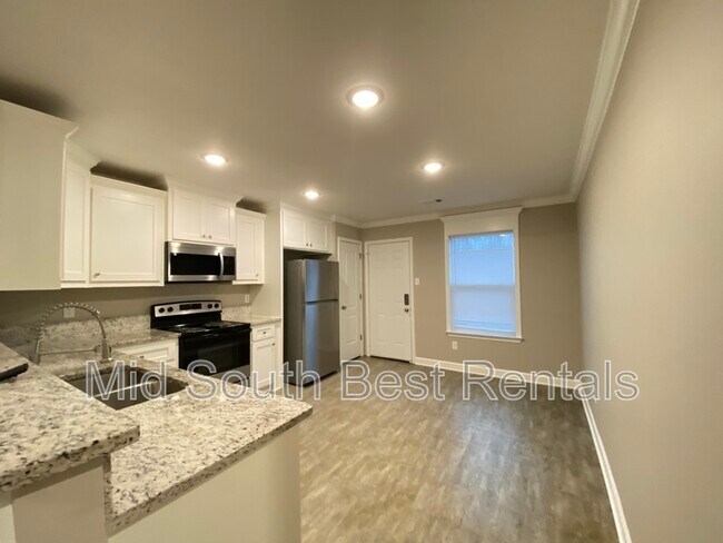 Foto del edificio - 102 Magnolia Ct