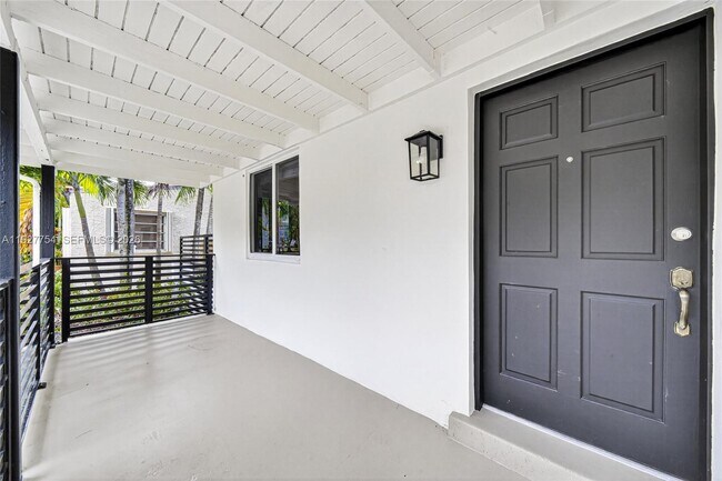 Foto del edificio - 426 SW 26th Rd