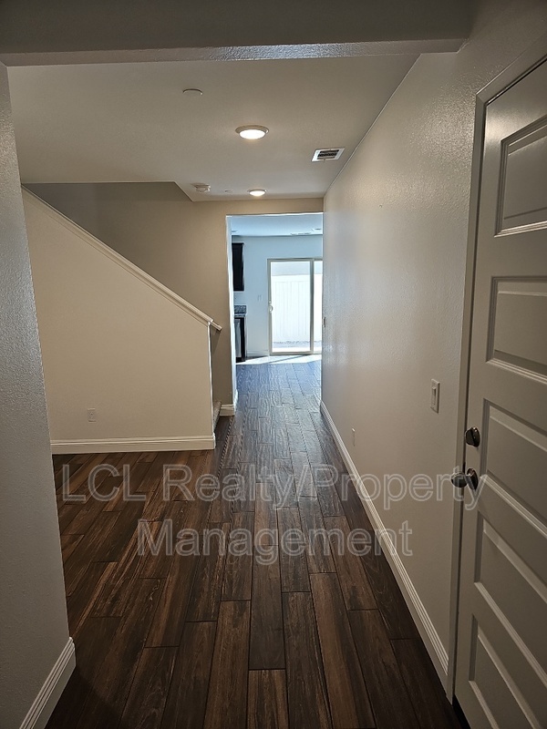 Foto del edificio - 32855 Crown Point Ln