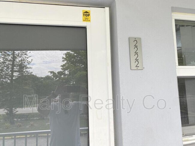 Foto del edificio - 19255 NE 2nd Ave