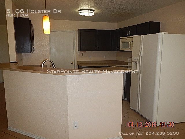 Building Photo - 5106 Holster Dr.