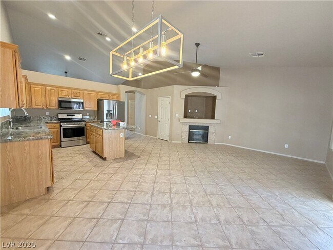 Building Photo - 5123 Fiji Island Ct