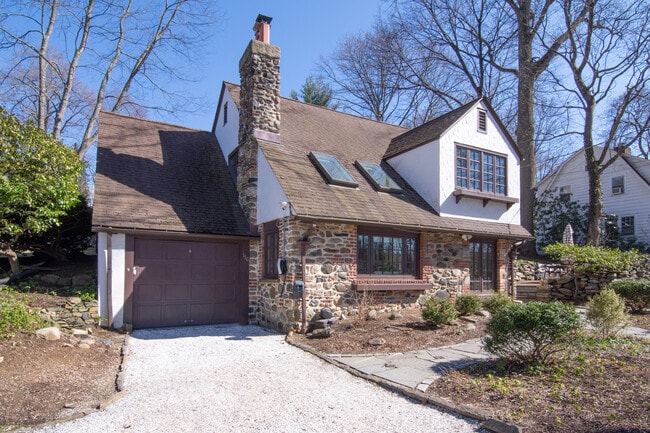 Photo - 116 Potter Rd House