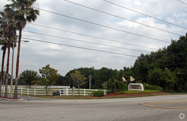 Foto del edificio - Providence Reserve