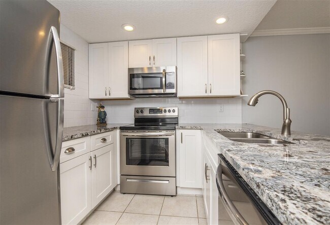 Foto del edificio - 4250 A1A S