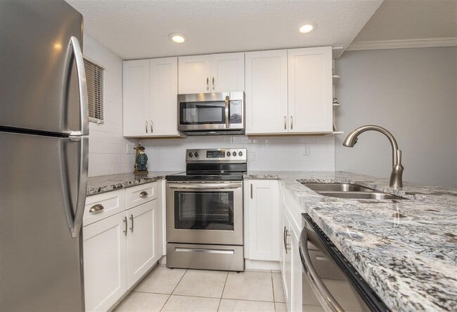 Building Photo - 4250 A1A S