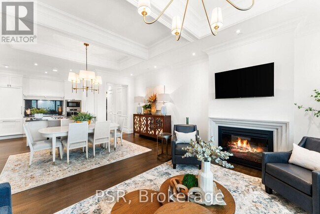 Photo du bâtiment - 311-4311 Bay St.