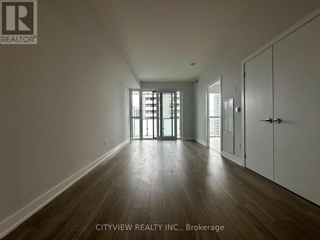 Building Photo - 430-1430 Square One Dr