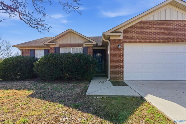 Foto del edificio - 104 Bataleur Ct