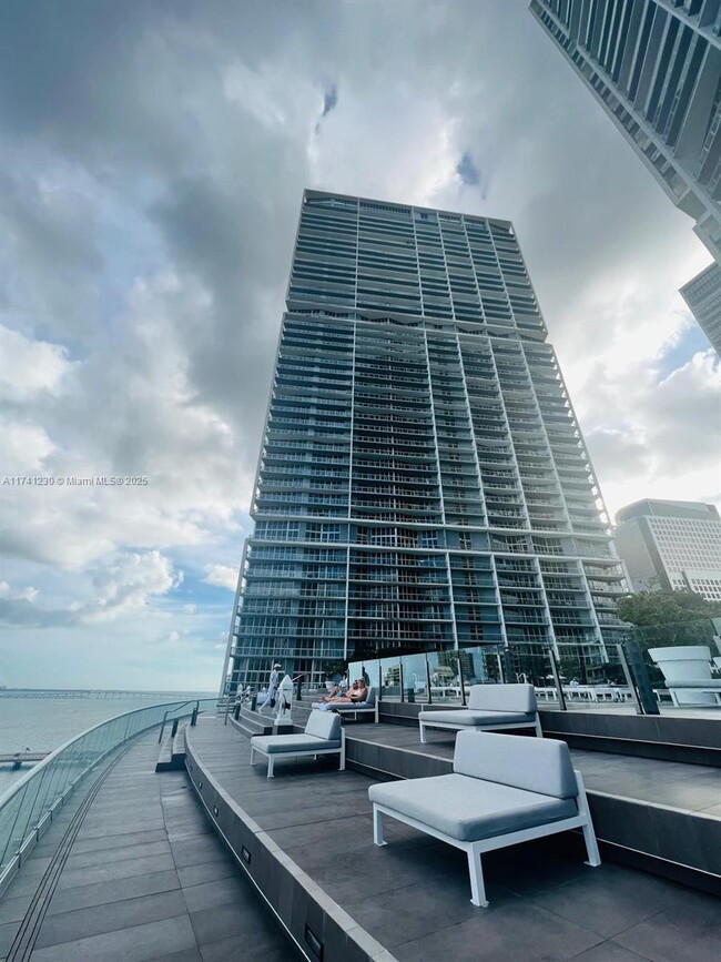 Foto del edificio - 495 Brickell Ave