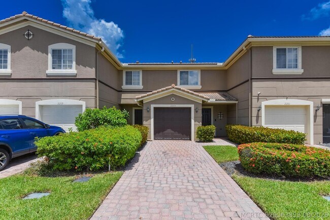 Foto del edificio - 2205 Marshfield Ct