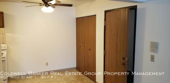 Building Photo - 907 Tayco St Apt 1