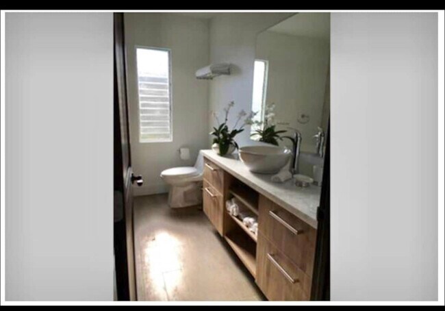 Baño principal - 9480 Charleville Blvd