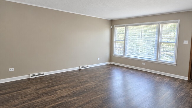 Foto del edificio - 14444 Ellis Ave
