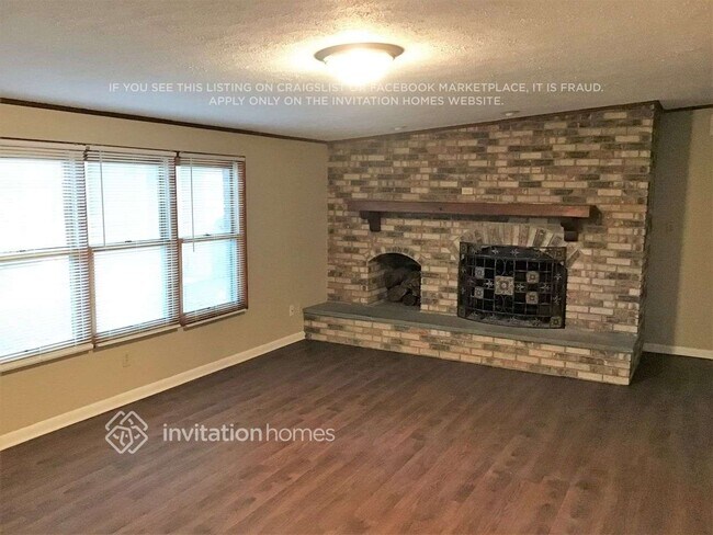 Building Photo - 115 Ruby Cir