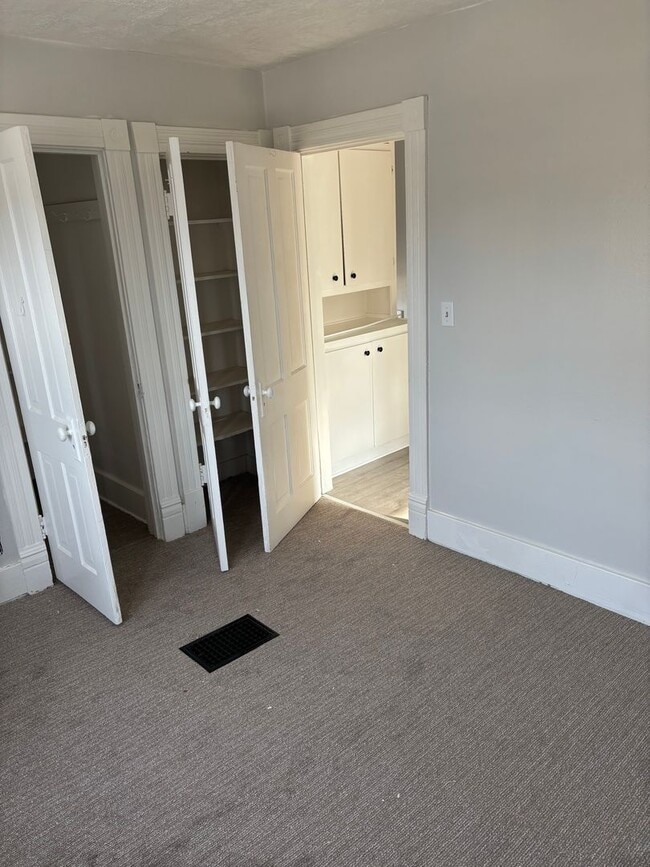 Building Photo - Coming Soon!