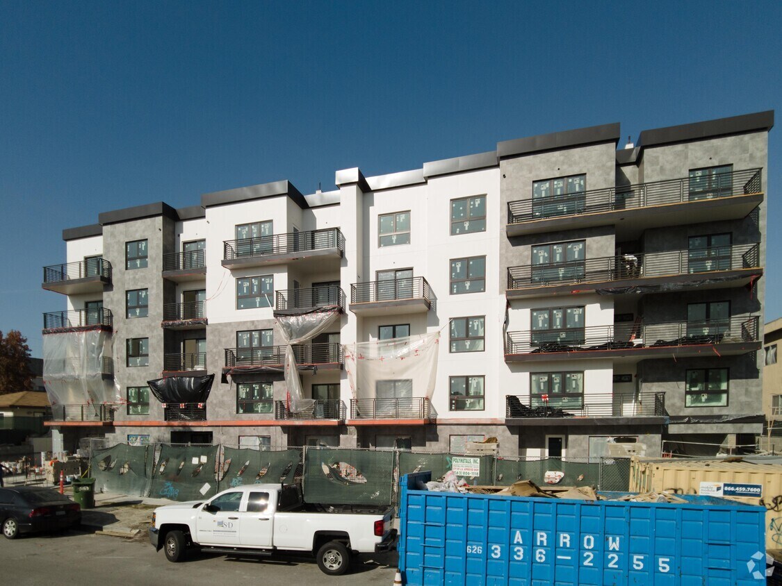 ENE 2022 - 5153 Maplewood