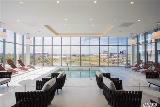 Foto del edificio - 131-01 40 Rd