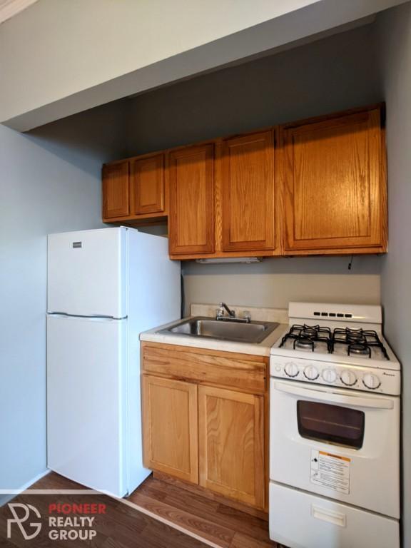 Building Photo - 0 bedroom in CHICAGO IL 60613