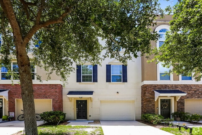 Building Photo - 4475 Ellipse Dr