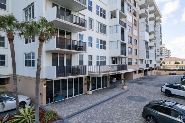 Building Photo - Opal Towers East & West