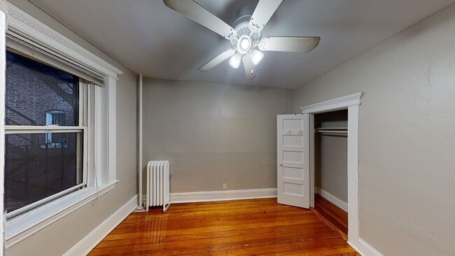 Foto del edificio - 65 Burbank St