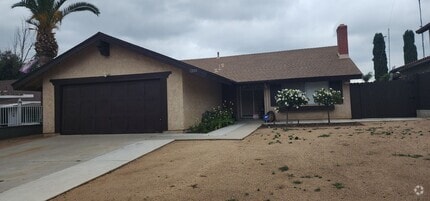 Building Photo - 12101 Harclare Dr