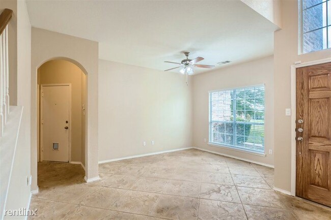 Building Photo - 4 br, 2.5 bath House - 112 Dublin Cir UNIT