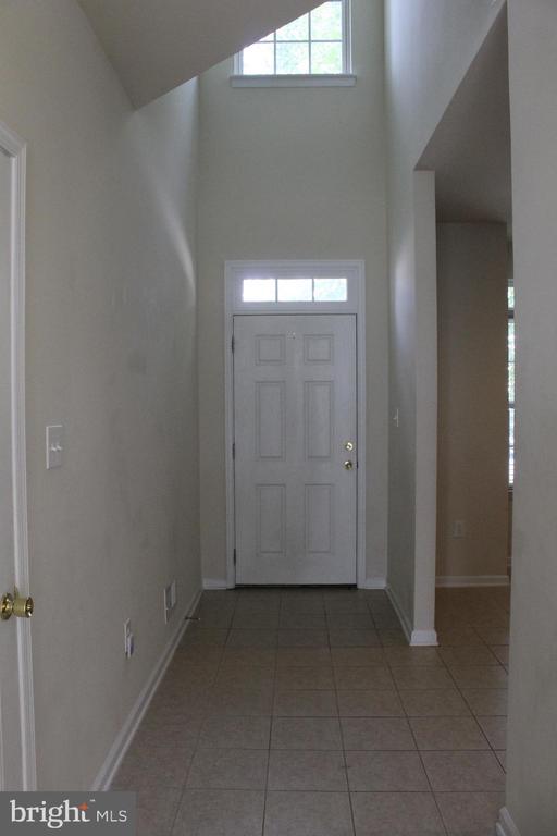 Building Photo - 106 Gate Stone Ln