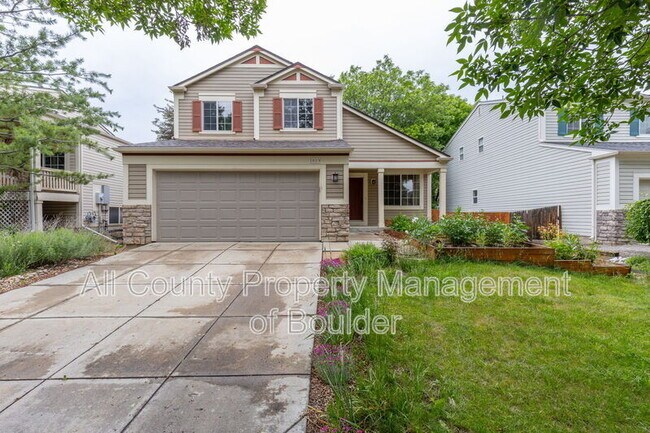 Building Photo - 1819 Fountain Ct