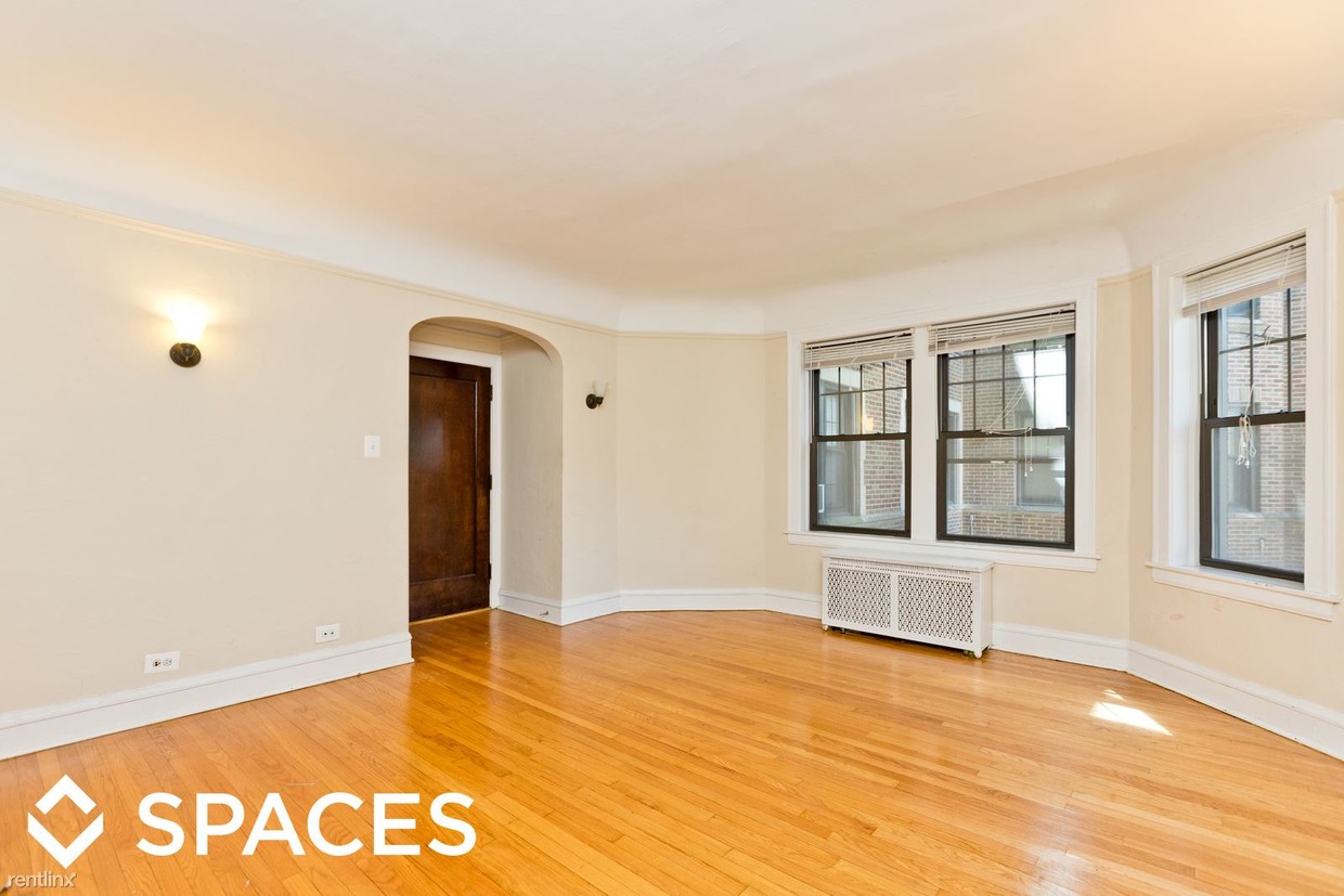 Primary Photo - 2615 W Berwyn Ave
