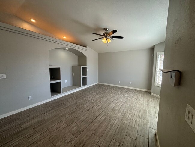 Building Photo - 9088 W Rafael Dr