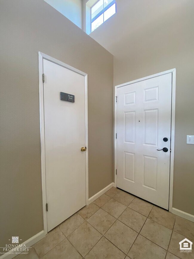Foto del edificio - Light-Filled 3BD/2BA Home in Desirable Fry...