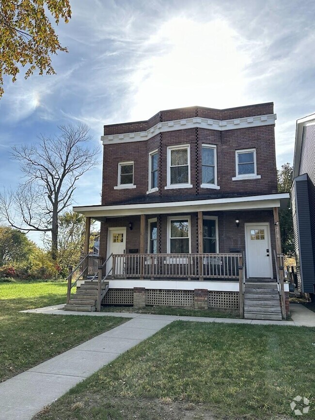 Building Photo - 222 Harper Ave
