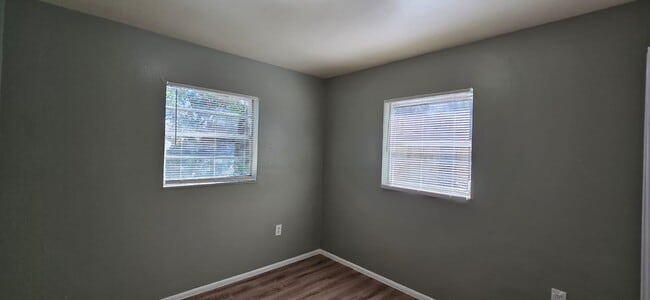 Photo - 10011 N 14th St Apartment