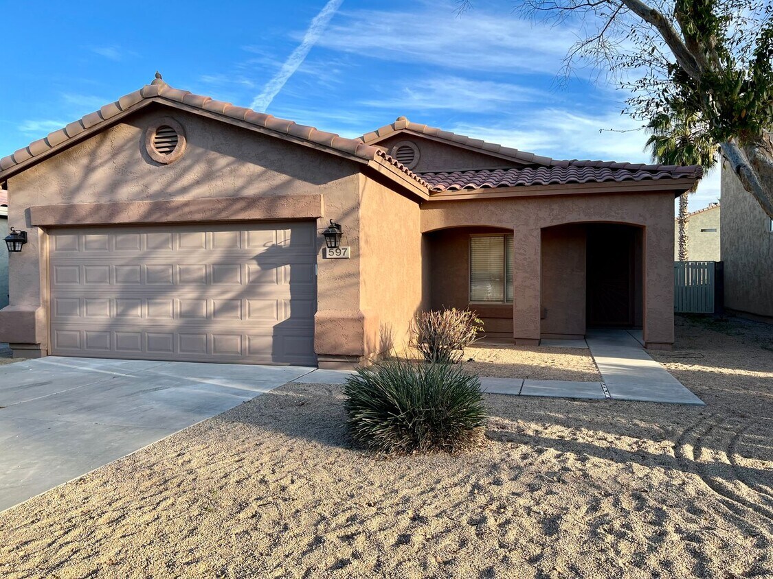Primary Photo - 3-bedroom, 2-bath in Johnson Ranch