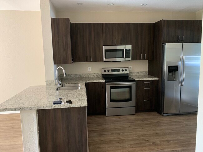 Building Photo - 2147 Pasa Verde Ln