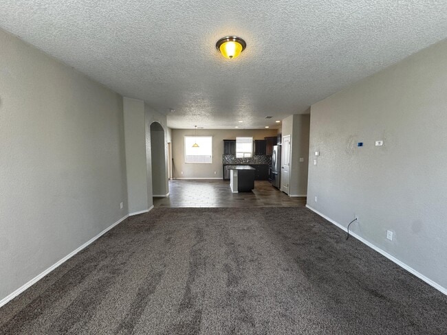 Building Photo - 6732 Oro Valley Rd NW