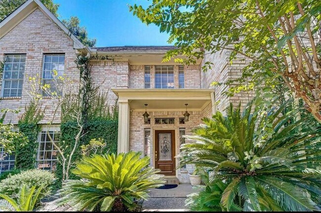 Foto del edificio - 19507 Laurel Park Ln