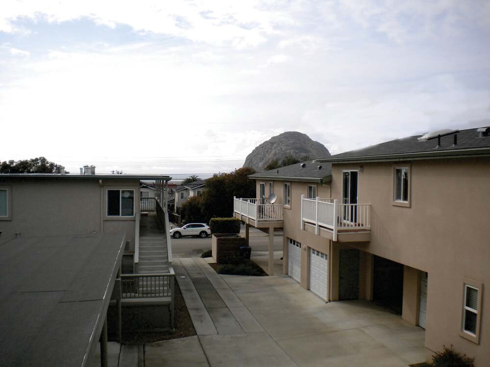 Building Photo - 690-698 Monterey Ave