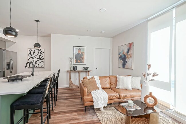 Foto del edificio - 1301 Bainbridge St