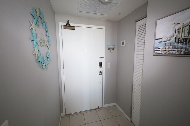Building Photo - 58 N Collier Blvd