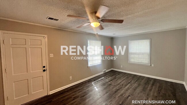 Photo - 3822 Maid Marian Ln House