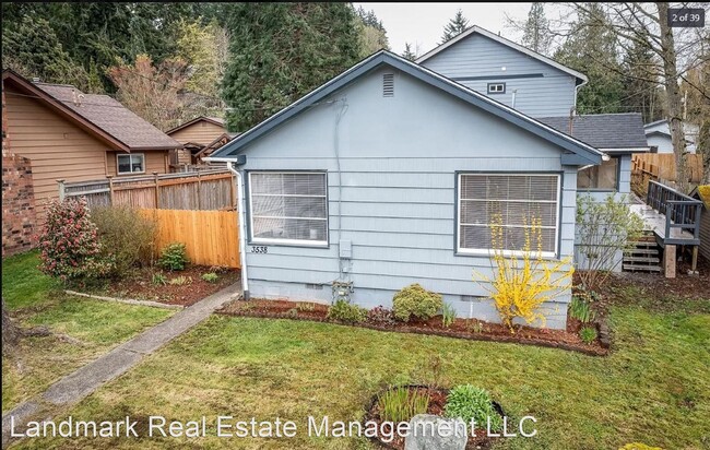 Foto del edificio - 6 br, 3.5 bath House - 3538 Lakeway Drive